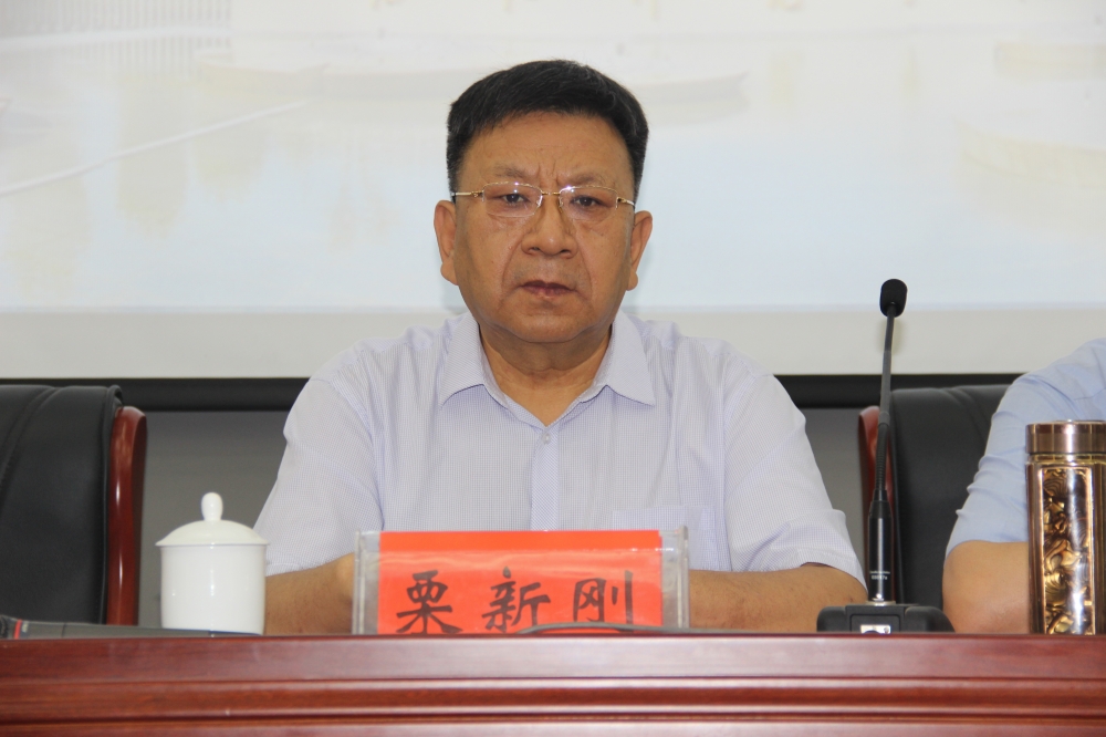 3.云鼎4118网站正式版人力资源社会保障厅二级巡视员栗新刚讲话